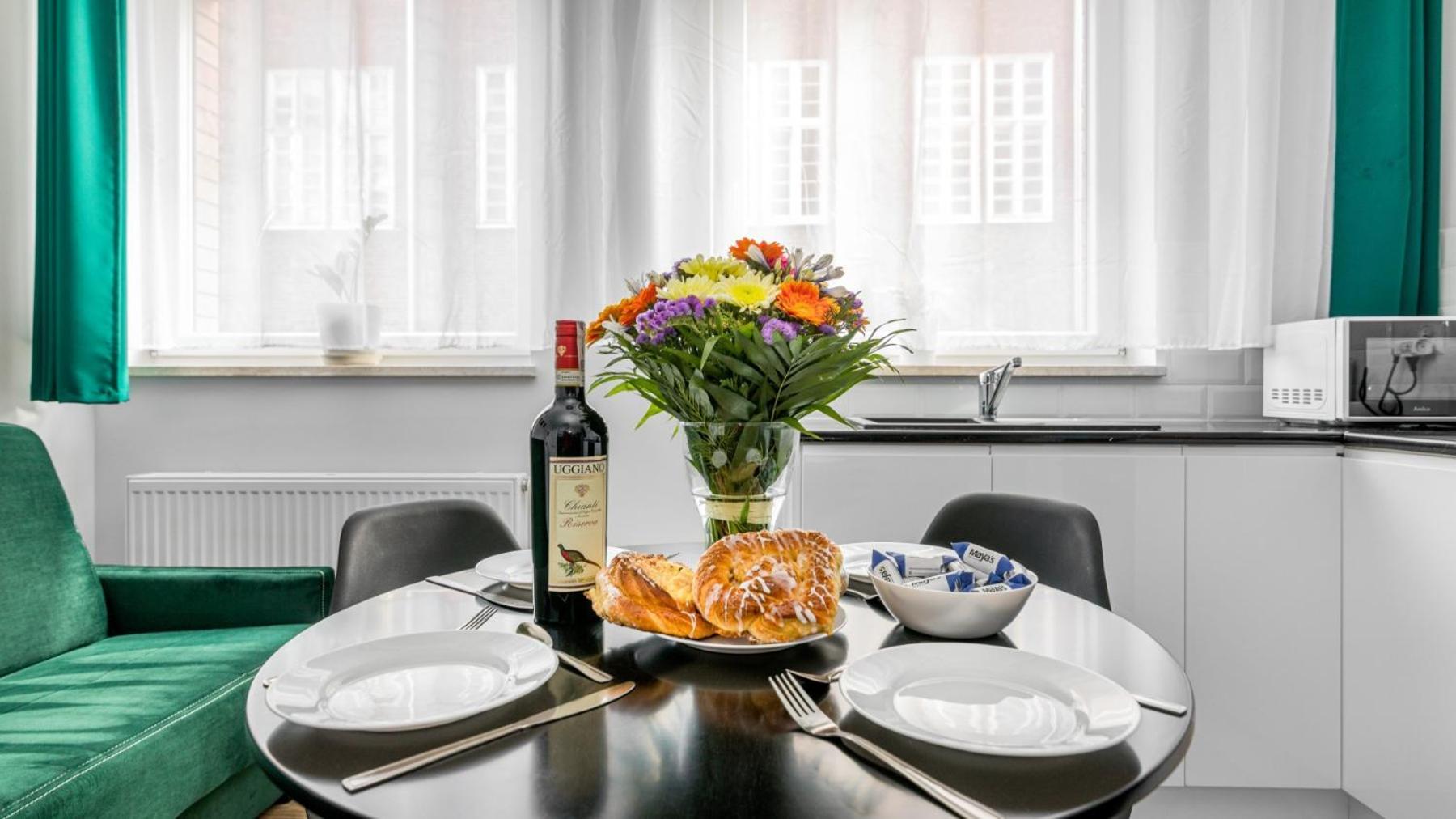 Relax Apartments - Gdansk Central & Parking ภายนอก รูปภาพ